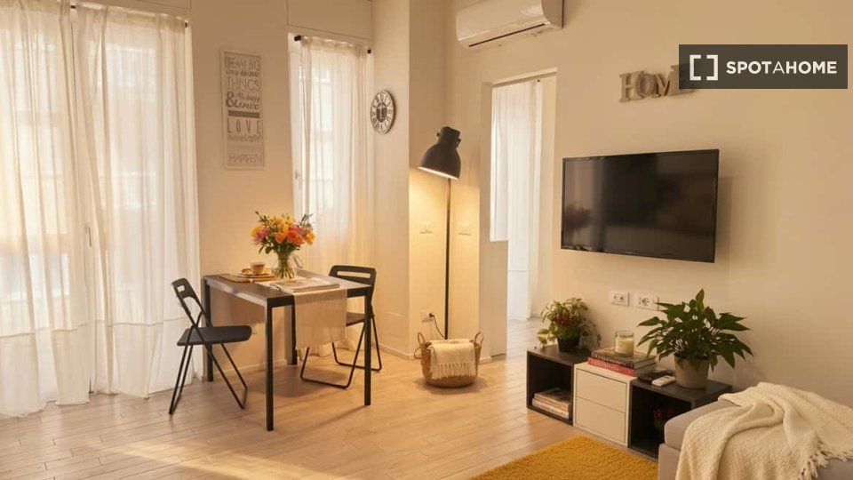 Apartment Milan, 1 bed, 50m² — photo 1