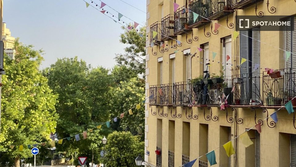 Apartment Madrid, 2 beds — photo 11