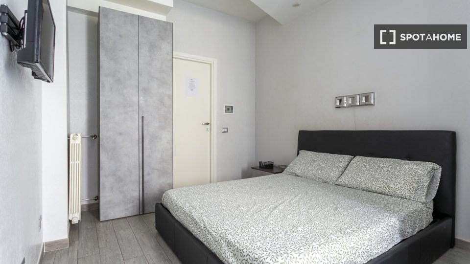 Double room Rome, 4 beds — photo 13
