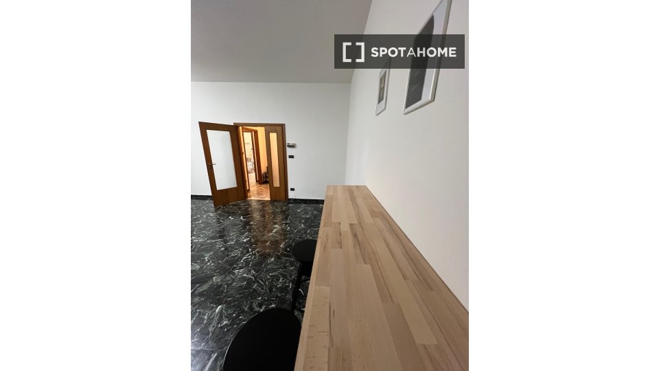 Double room Bologna, 3 beds, 130m² — photo 11