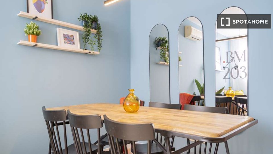 Double room Madrid, 12 beds — photo 40