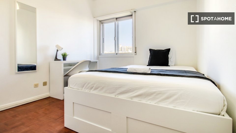 Double room Lisbon, 10 beds — photo 3