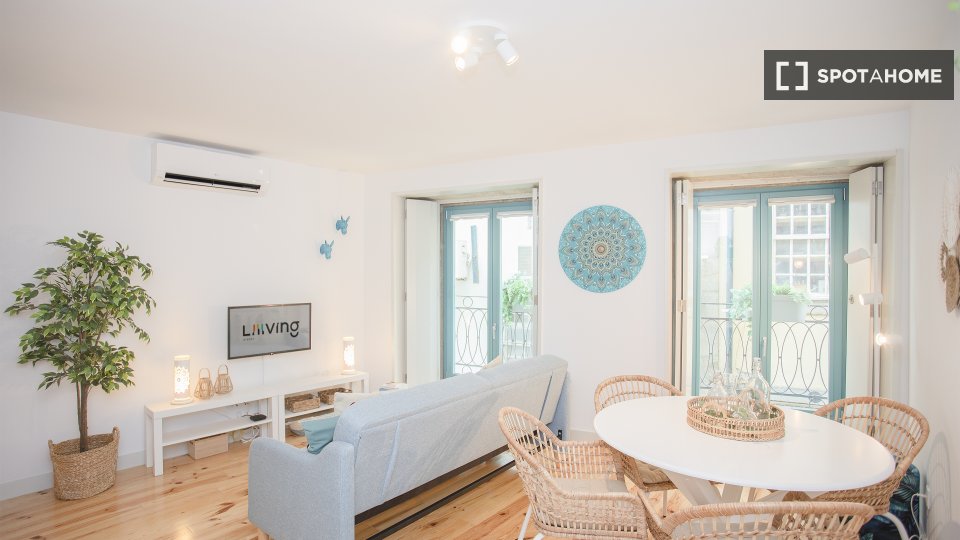 Apartment Porto, 1 bed, 57m² — photo 12