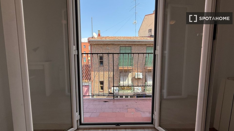 Chambre double Madrid, 3 chambres — photo 38