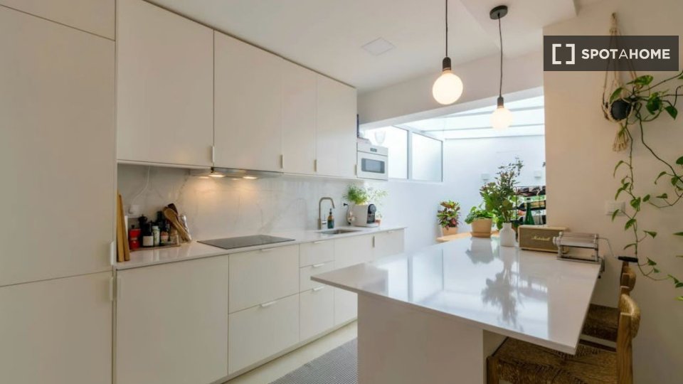 Apartment Lisbon, 1 bed, 50m² — photo 6