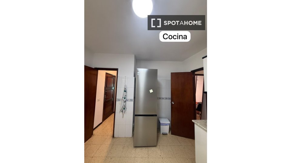 Double room Santa_Cruz_De_Tenerife, 4 beds, 130m² — photo 4