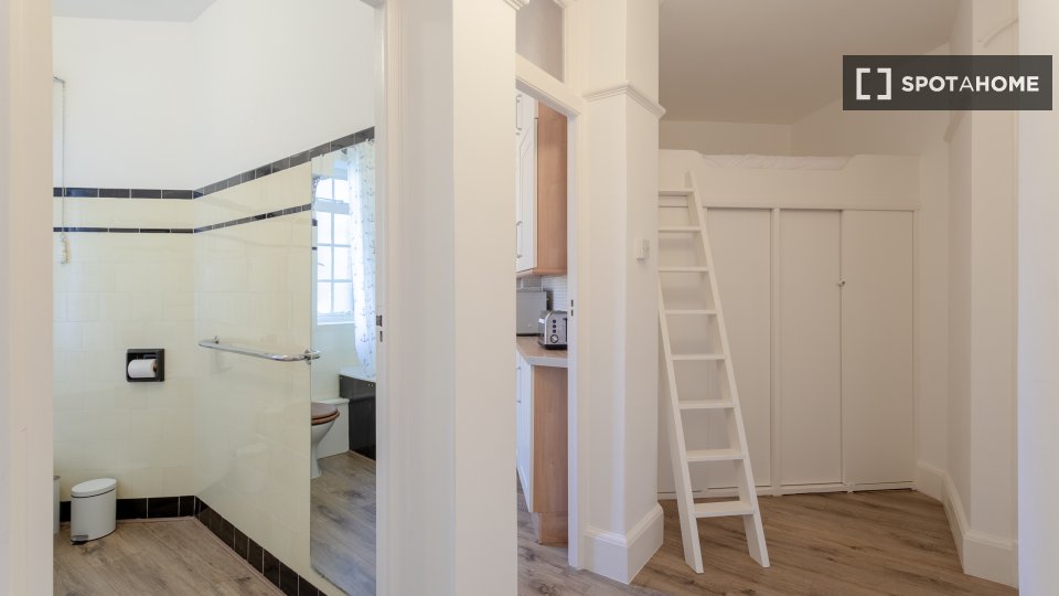 Apartment London, 1 bed, 52m² — photo 16