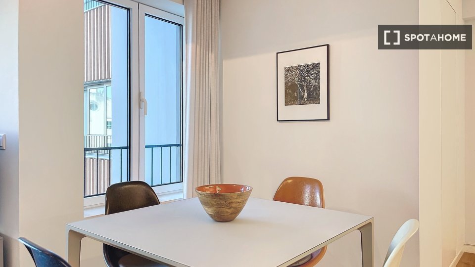 Apartment mono Lisbon, 50m² — photo 3