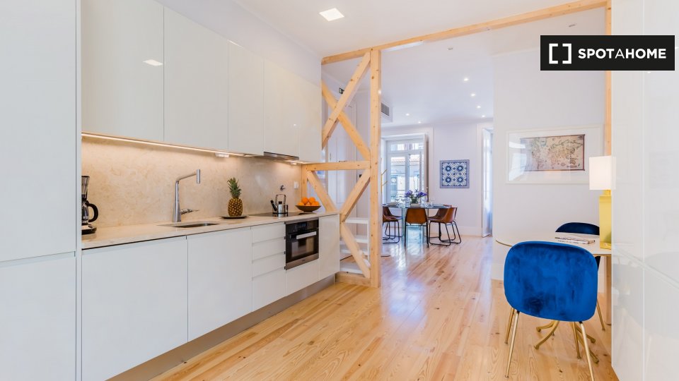 Apartment Lisbon, 3 beds — photo 10