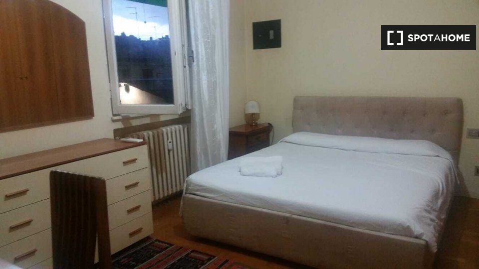 Double room Milan, 2 beds, 78m² — photo 2