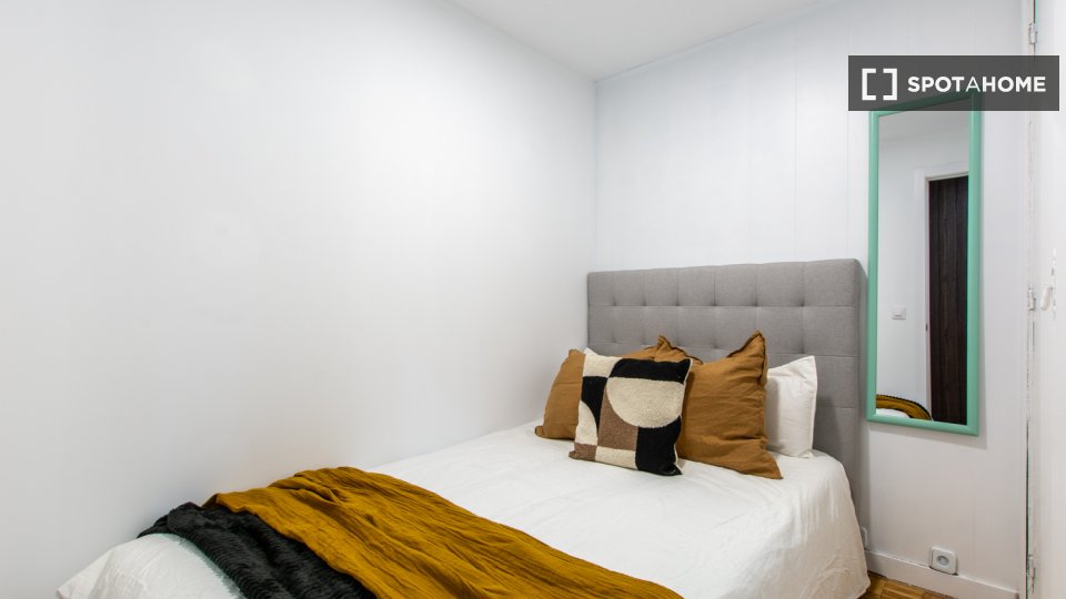 Double room Madrid, 10 beds — photo 3