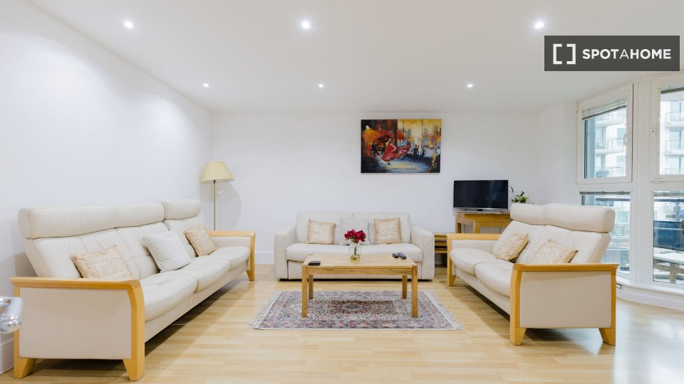 Apartment London, 2 beds — photo 19