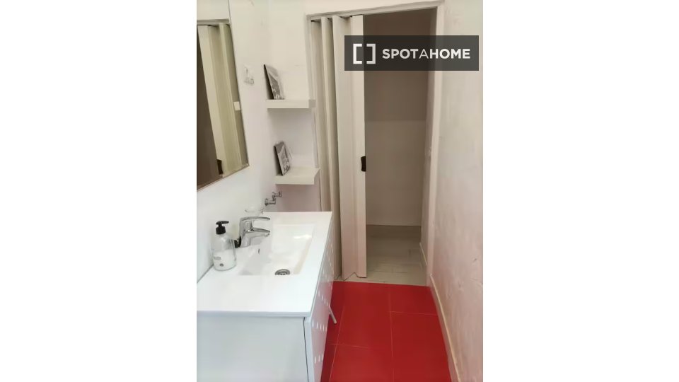 Apartment mono Madrid — photo 9