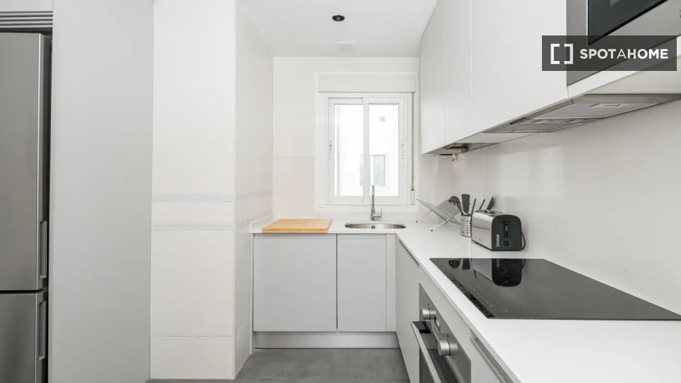 Double room Madrid, 4 beds — photo 5