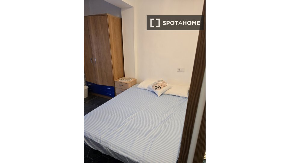 Double room Palma_De_Mallorca, 5 beds — photo 24