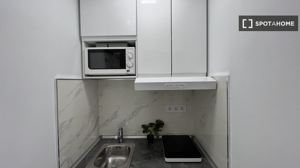 Apartment mono Madrid, 25m² — photo 2