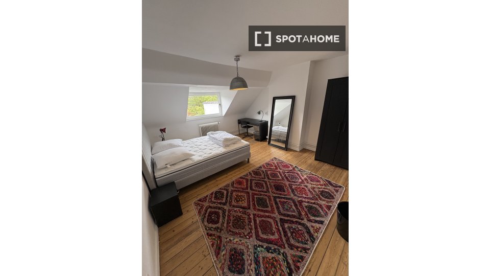 Double room Brussels, 5 beds, 360m² — photo 13
