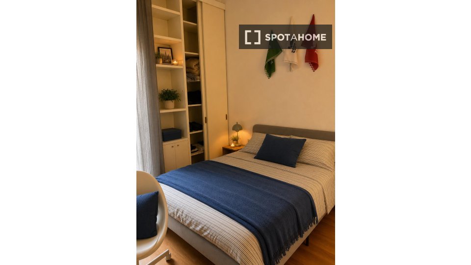 Double room Milan, 3 beds — photo 12