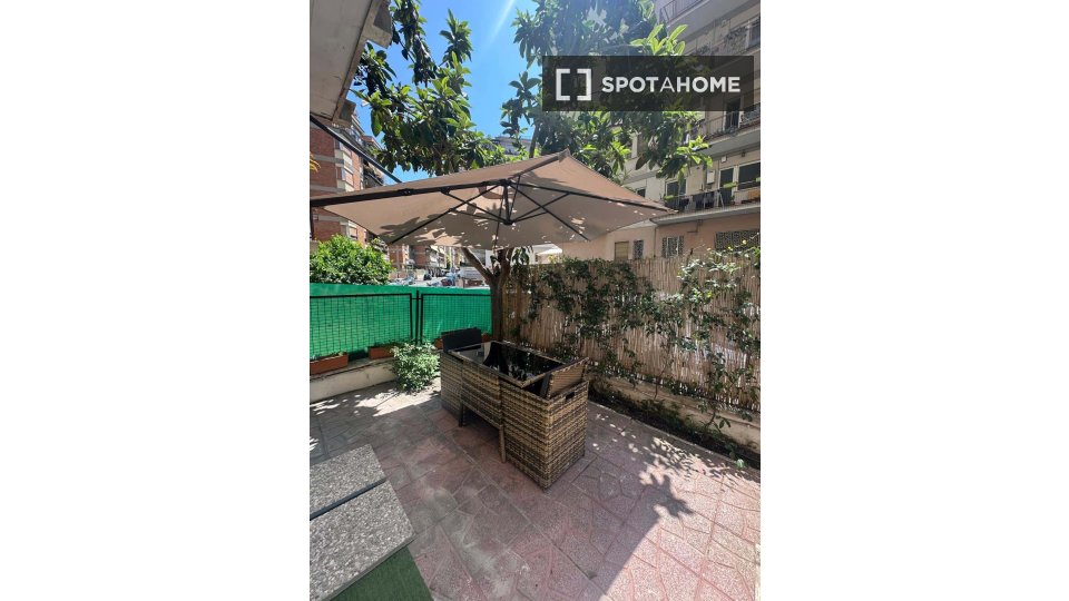 Apartment Rome, 1 bed, 50m² — photo 11