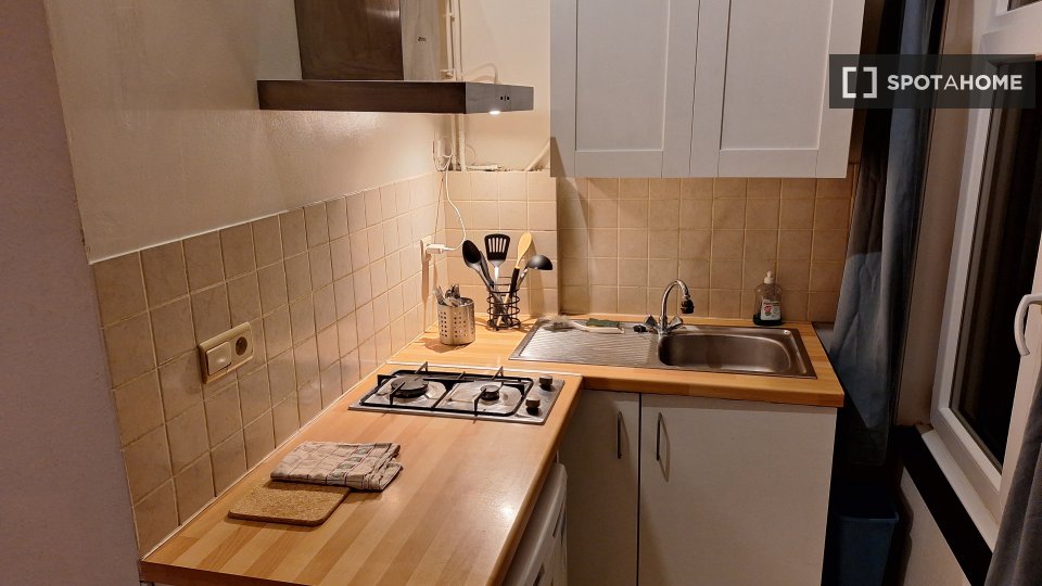 Apartment Brussels, 1 bed, 25m² — photo 4