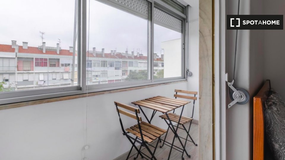 Double room Lisbon, 9 beds — photo 3
