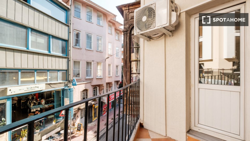 Apartment Istanbul, 1 bed — photo 8