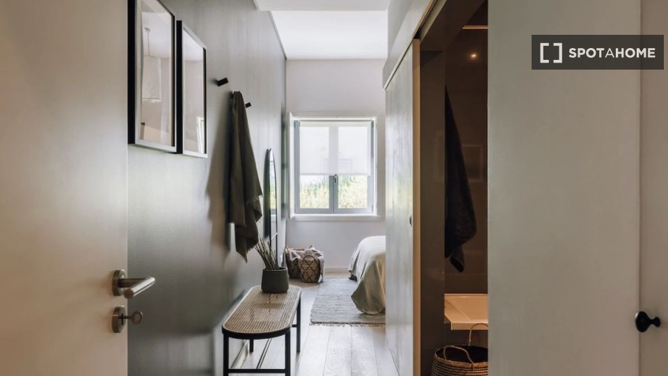 Apartment Lisbon, 2 beds — photo 9