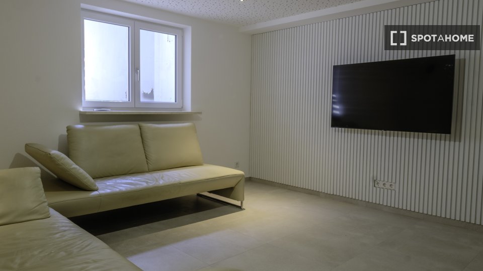 Apartment Munich, 4 beds, 145m² — photo 21