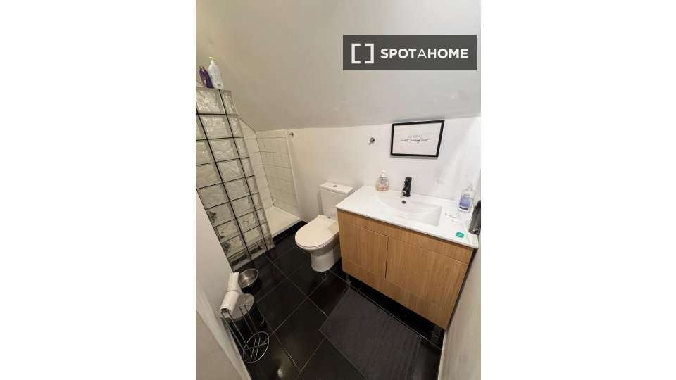 Apartment Lisbon, 3 beds, 100m² — photo 8