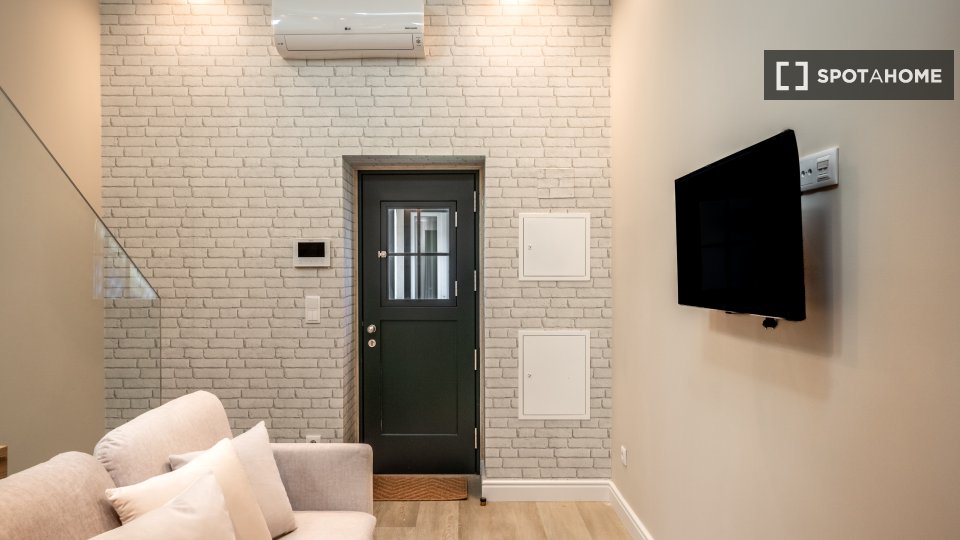 Apartment mono Lisbon, 39m² — photo 3