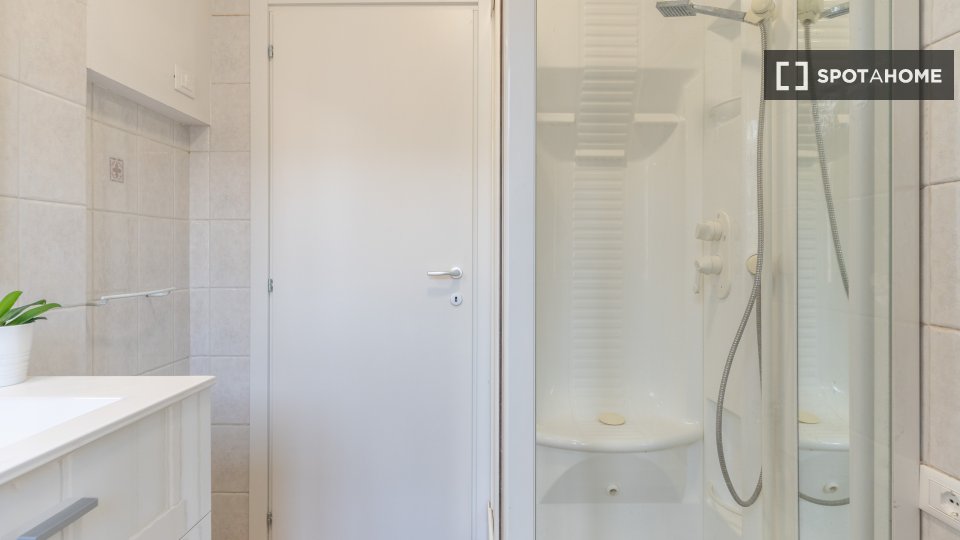 Double room Trento, 6 beds, 122m² — photo 5