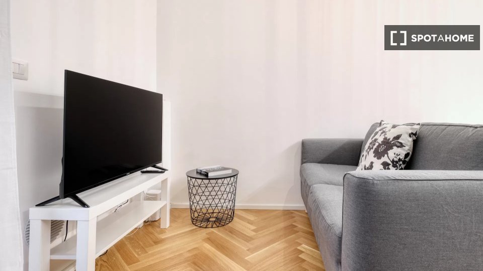 Apartment Milan, 2 beds — photo 11