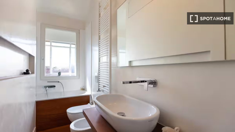 Apartment Milan, 1 bed — photo 9