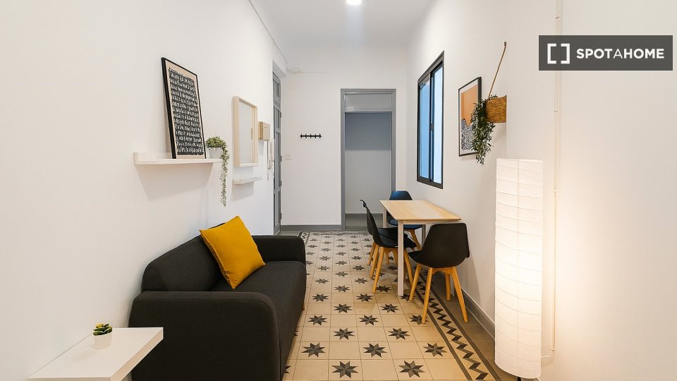 Double room Granada, 6 beds, 160m² — photo 16