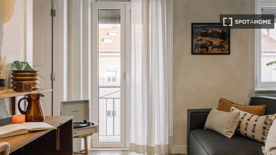 Apartment Lisbon, 1 bed — photo 10