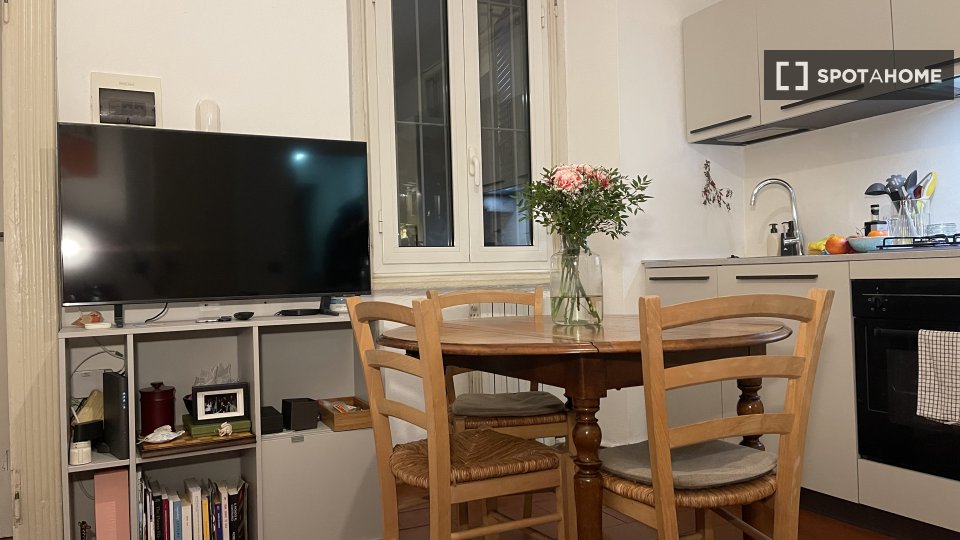 Apartamento Milán, 1 habitación, 50m² — foto 2