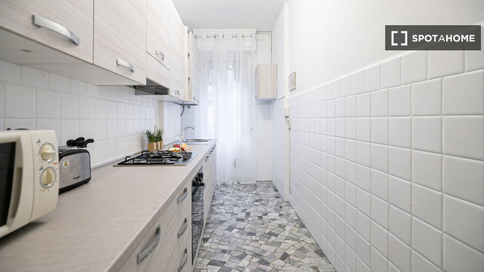 Apartment Milan, 1 bed, 70m² — photo 17