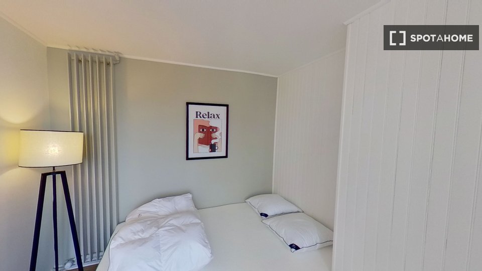 Double room Paris, 12 beds — photo 7