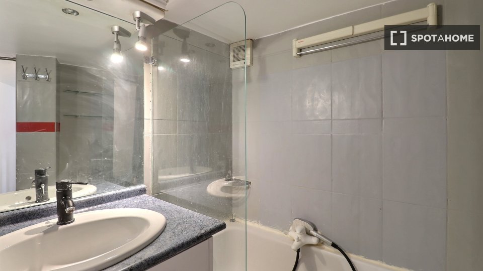 Apartment Paris, 1 bed, 43m² — photo 12