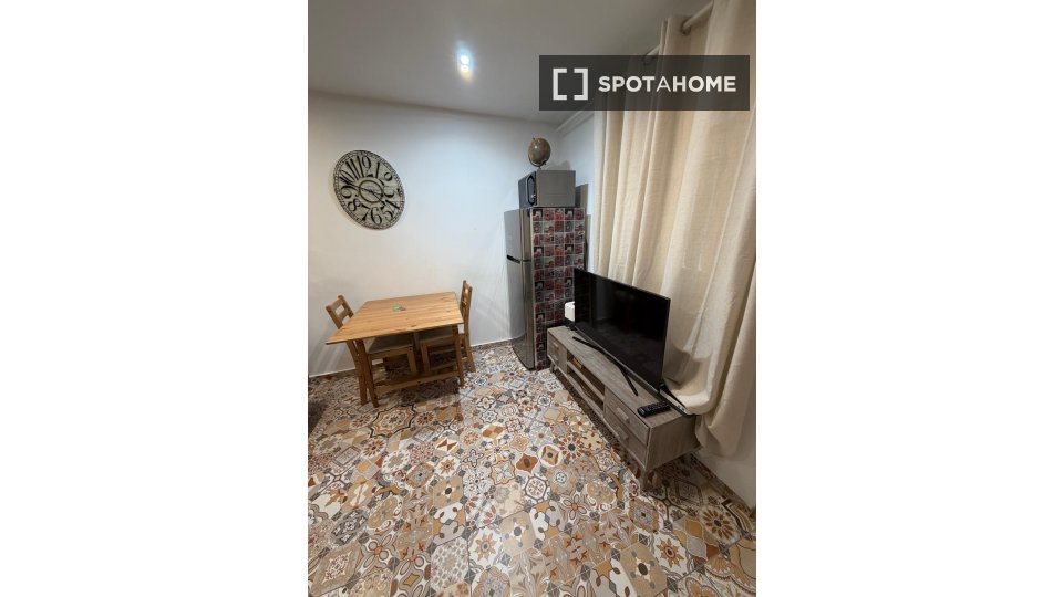 Apartment Madrid, 1 bed — photo 1