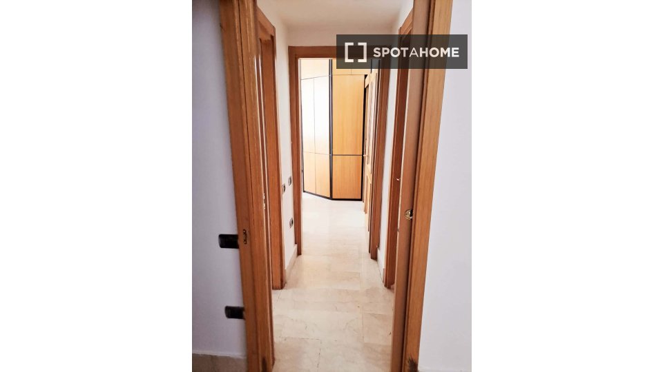 Apartment Rome, 1 bed, 70m² — photo 16