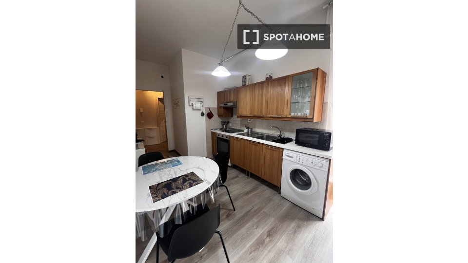 Double room Florence, 3 beds, 90m² — photo 25