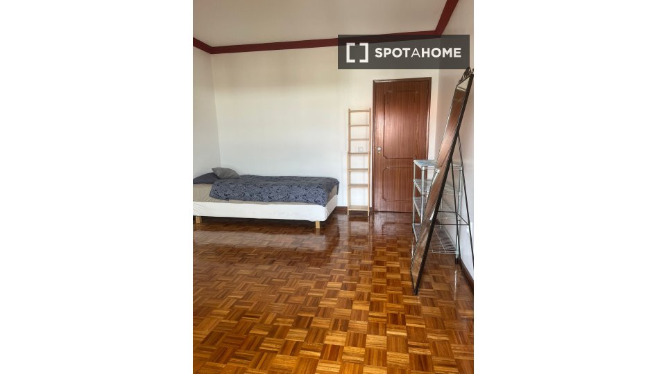 Double room Porto, 3 beds — photo 4