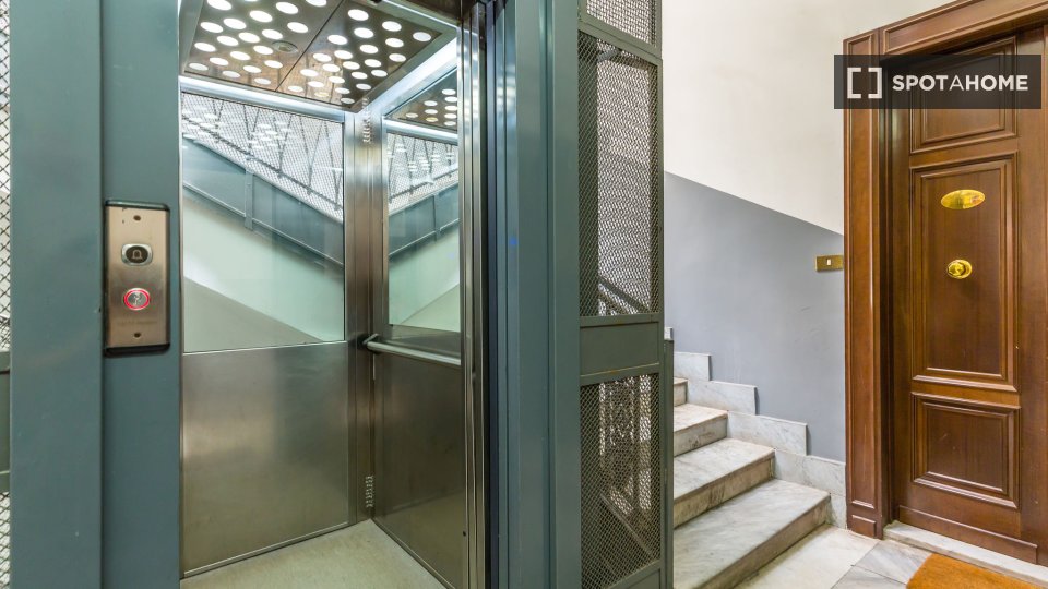 Apartment Naples, 2 beds, 74m² — photo 14