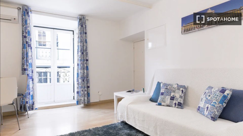 Apartment Lisbon, 2 beds — photo 12