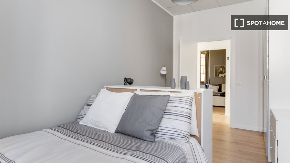 Double room Milan, 9 beds, 182m² — photo 8