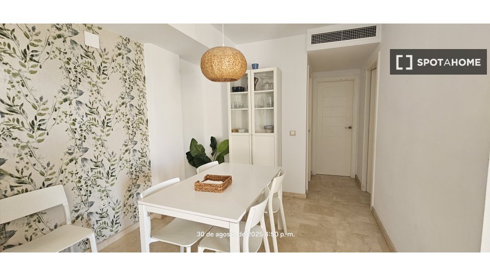 Apartment Valencia, 2 beds, 70m² — photo 11