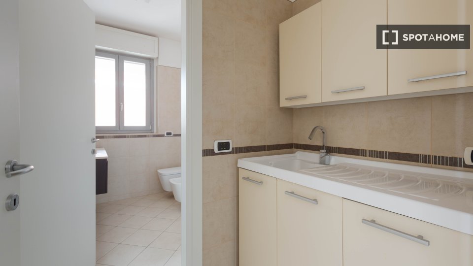 Apartment Milan, 1 bed, 55m² — photo 8