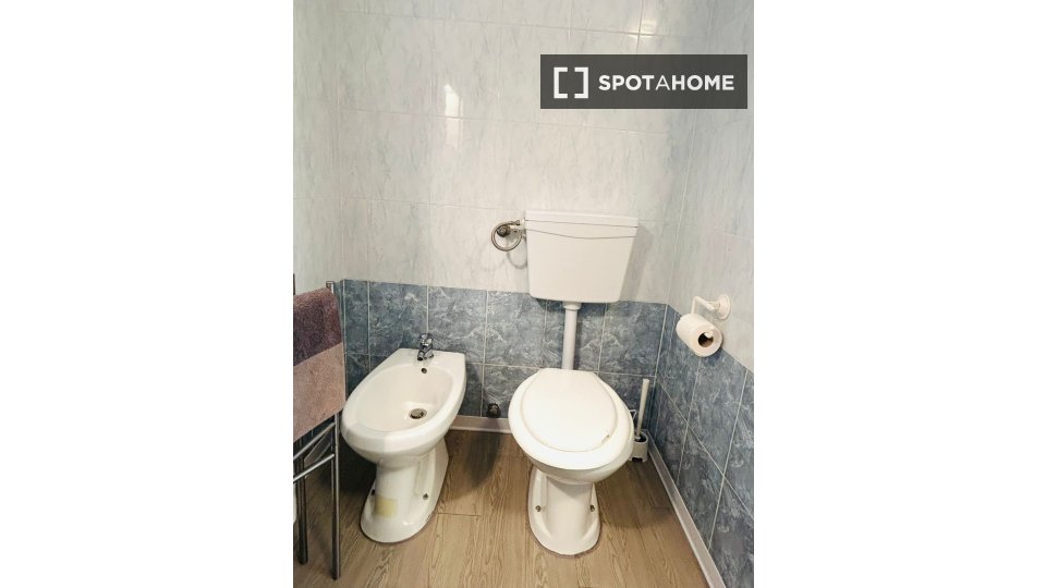 Double room Milan, 2 beds, 70m² — photo 11