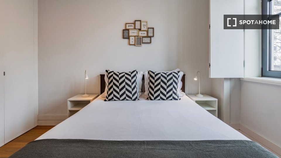Apartment Lisbon, 1 bed — photo 9